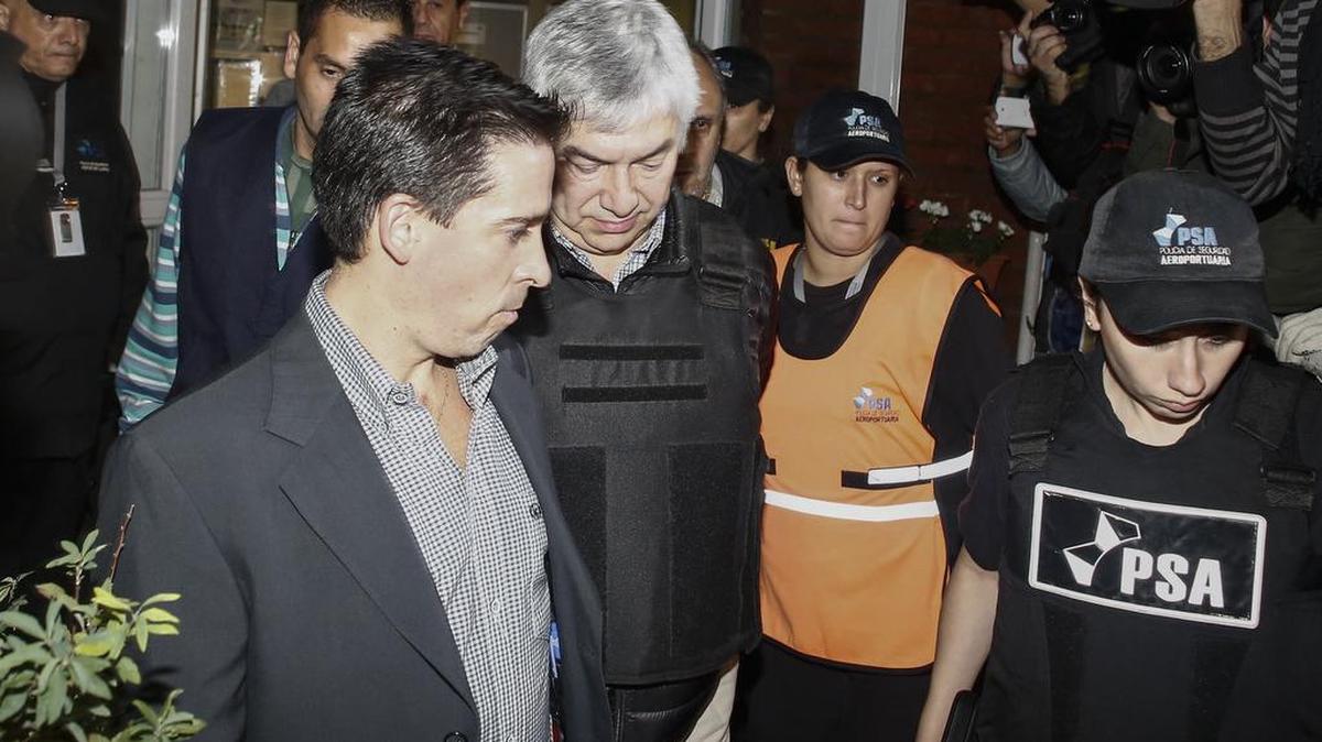 La Justicia argentina ordenó este martes también el allanamiento de diversas propiedades del empresario Lázaro Báez, cercano al kirchnerismo.