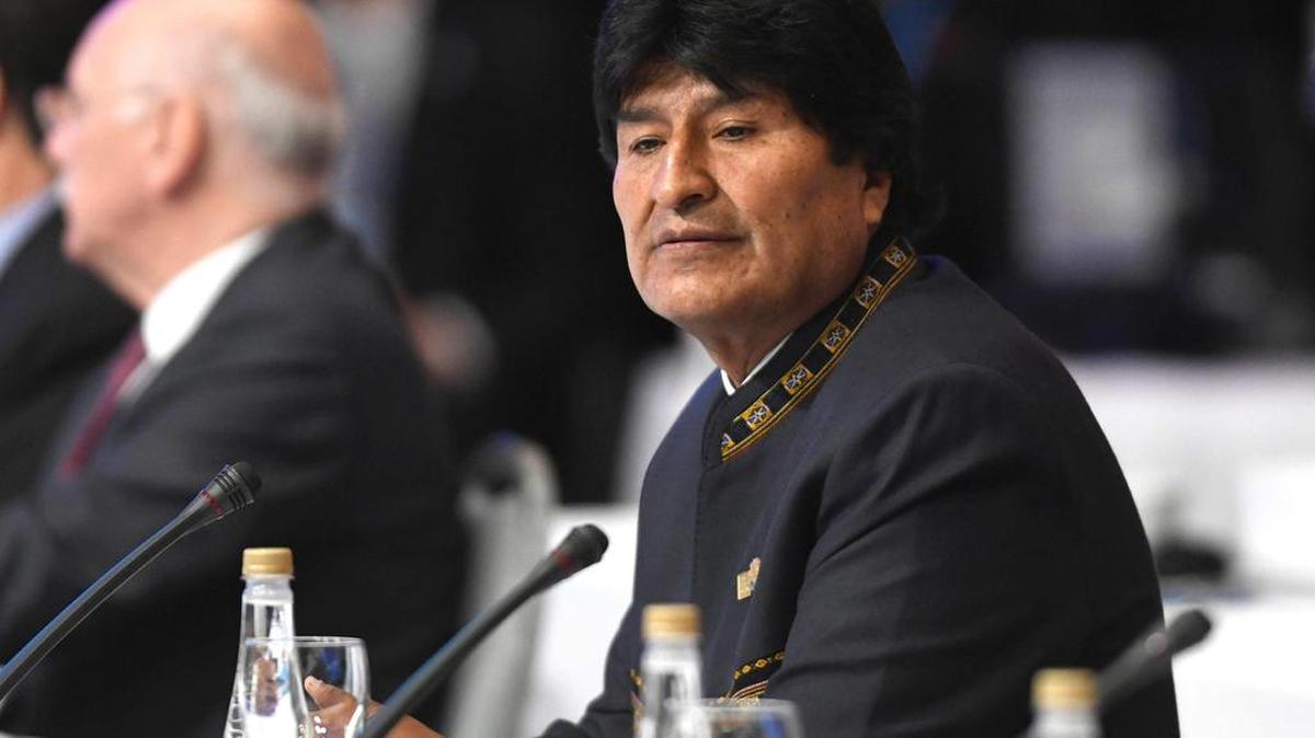 El presidente de Bolivia, Evo Morales, es visto durante la sesión plenaria de la Cumbre del Mercosur en Mendoza, a 1050 kilómetros al oeste de Buenos Aires, Argentina, el 21 de julio de 2017.