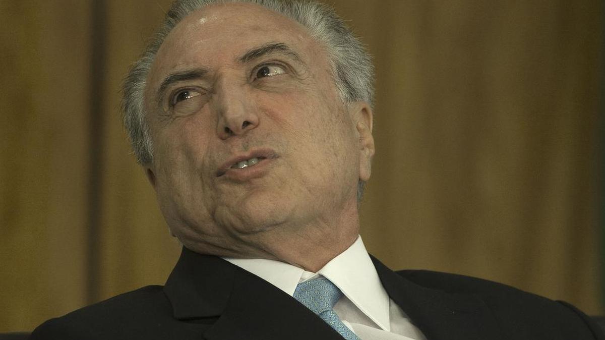 El presidente de Brasil, Michel Temer, participa durante la ceremonia de presentación de cartas credenciales de los nuevos embajadores extranjeros el lunes 23 de octubre de 2017, en Brasilia (Brasil).