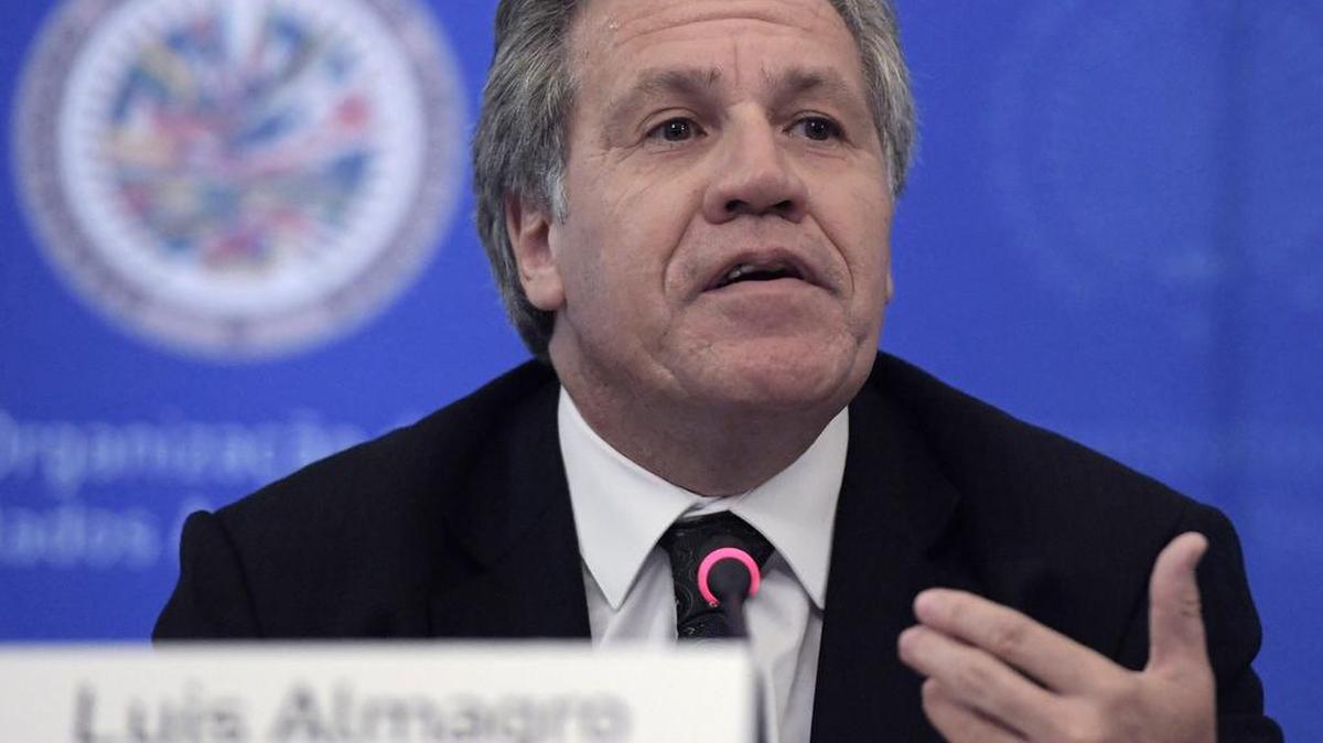 El secretario general de la OEA, Luis Almagro, ofrece una rueda de prensa el 13 de septiembre de 2016, en Washington, DC.