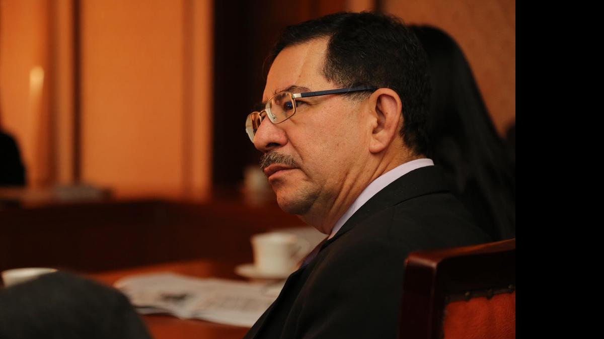 
El secretario de Comunicaciones del gobierno de El Salvador, Eugenio Chicas, dijo que el gobierno salvadoreño, encabezado por el presidente Salvador Sánchez Cerén, se congratula por este “paso firme en el proceso de acercamiento entre ambos países” y acompaña con sus mejores deseos este “éxito” de la diplomacia cubana y estadounidense.
