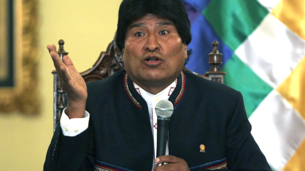 El presidente de Bolivia, Evo Morales, habla el miércoles 24 de febrero de 2016, en una rueda de prensa en La Paz.