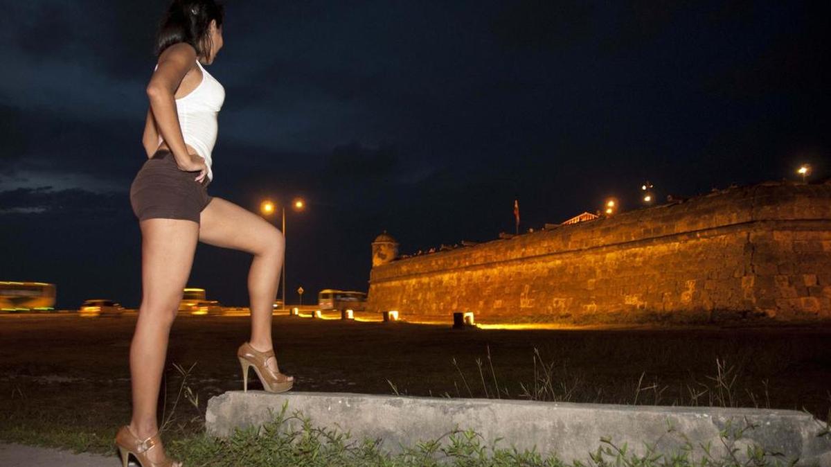 Una prostituta posa durante una entrevista en Cartagena en abril del 2012.