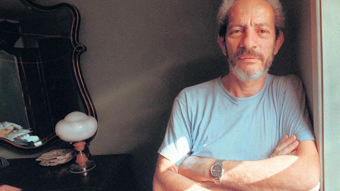 Cuban dissident Vladimiro Roca at his residence in Nuevo Vedado, Havana, on April 25, 1994.