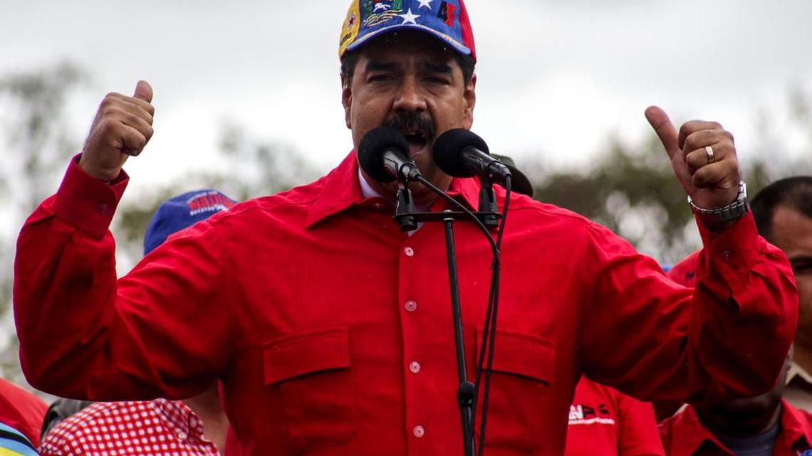 El presidente venezolano, Nicolás Maduro, participa en una manifestación "contra el imperialismo", el jueves 9 de marzo de 2017, en Caracas (Venezuela).