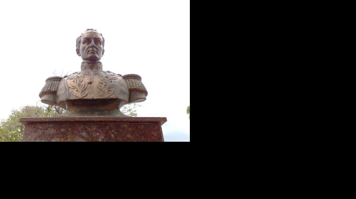 
Busto de Simón Bolívar, en Santa Cruz de los Taques, Venezuela.
