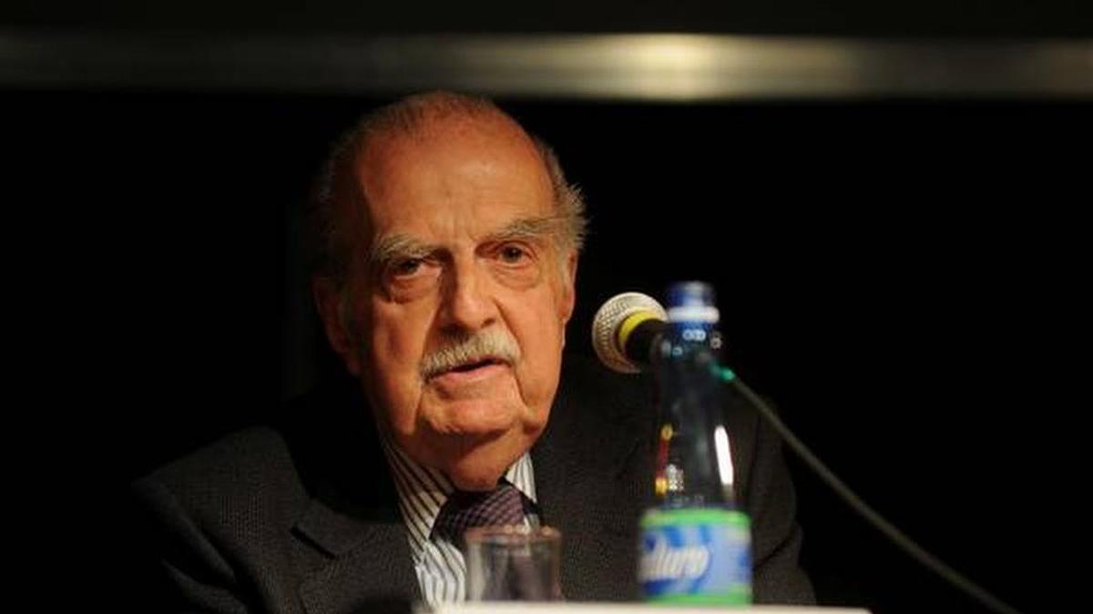 El periodista Rogelio García Lupo.