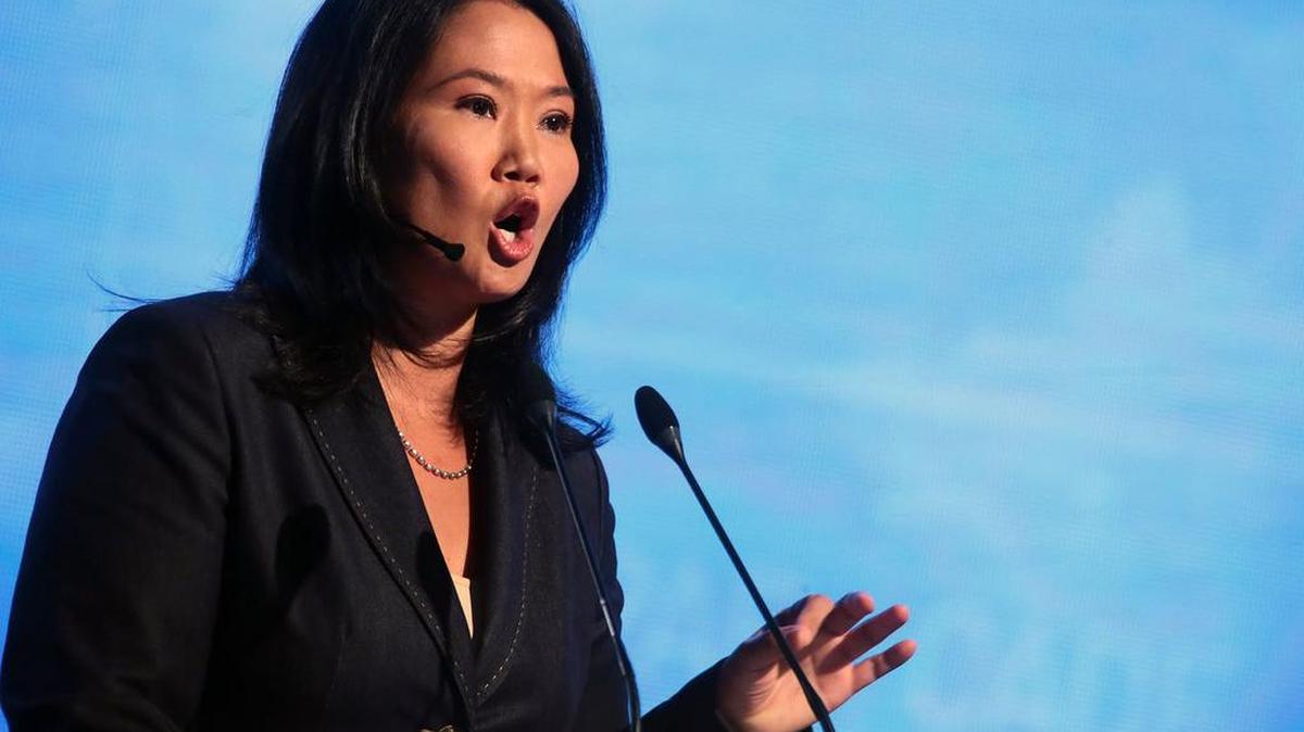 La líder del partido Fuerza Popular Keiko Fujimori, hija del expresidente peruano Alberto Fujimori (1990-2000), prometió el viernes 4 de diciembre de 2015, un "boom" de inversión pública en infraestructura si gana las elecciones presidenciales de 2016, durante una presentación que realizó en Paracas (Perú), a 280 kms al sur de Lima.