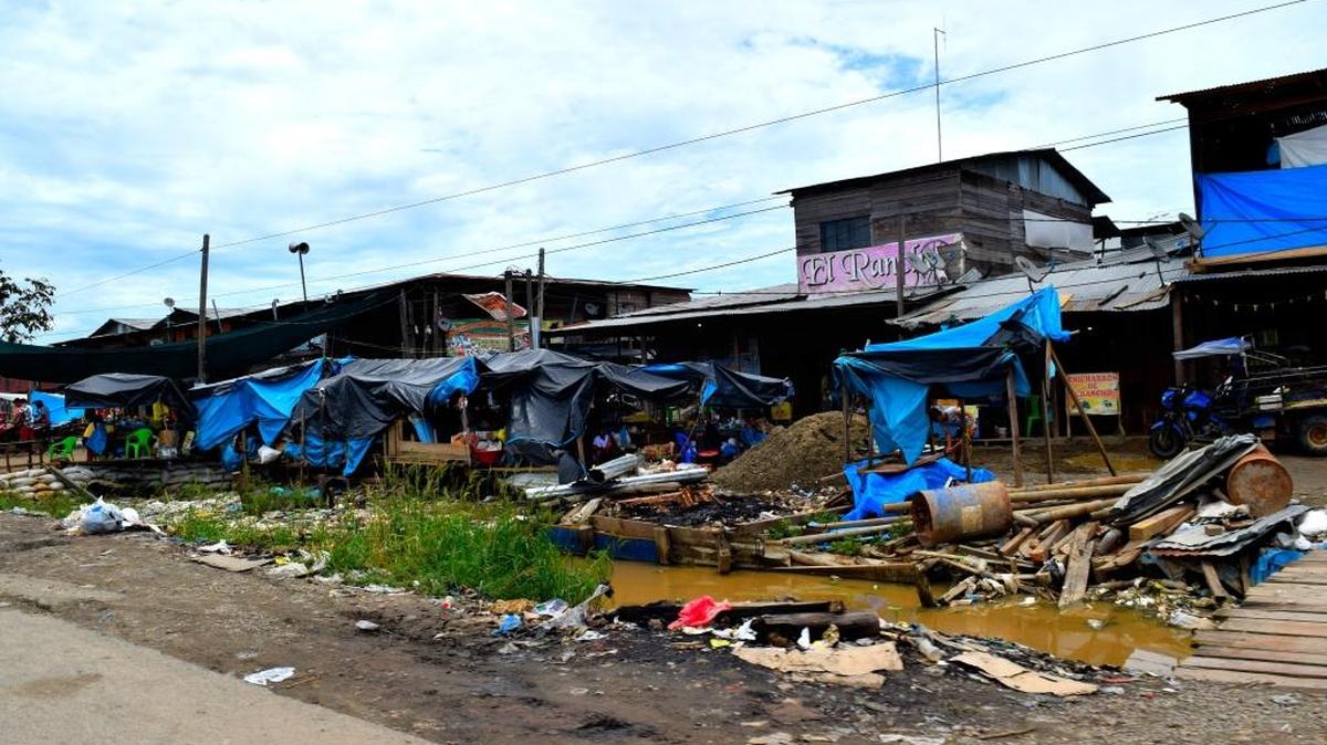 El pueblo minero Madre de Dios, en Perú. Todos los años unas 90 toneladas de mercurio terminan en el aire, los ríos y arroyos de la región.