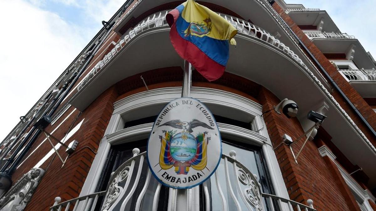 Imagen del jueves de la Embajada de Ecuador en Londres, donde permanece asilado desde el 2012 el fundador de Wikileaks, Julian Assange.