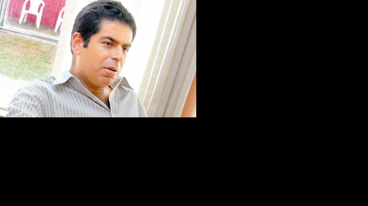 
Martín Belaunde Lossio afirma que dirá ‘su verdad’ el 5 de enero en Bolivia, donde ha pedido asilo político para evitar que lo arreste la Interpol por presunta corrupción en Perú. 
