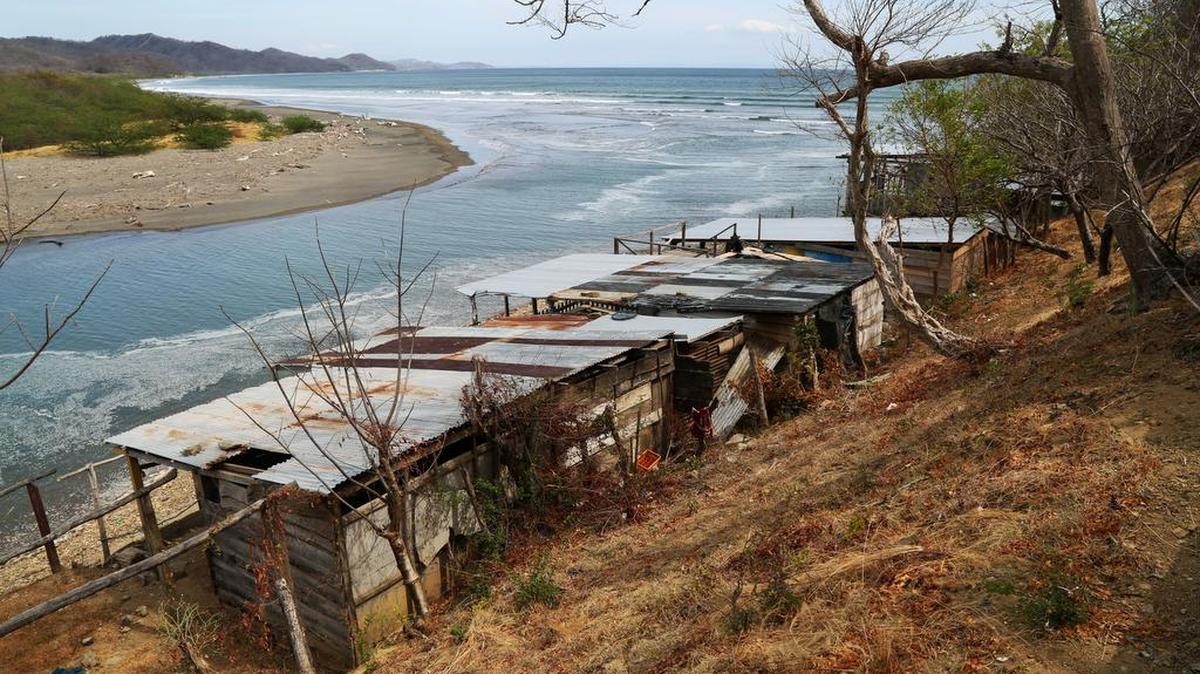 
El proyecto del canal de Nicaragua, a un costo estimado de $50,000 millones, partiría al país en dos y atravesaría el Gran Lago de Nicaragua o Cocibolca.
