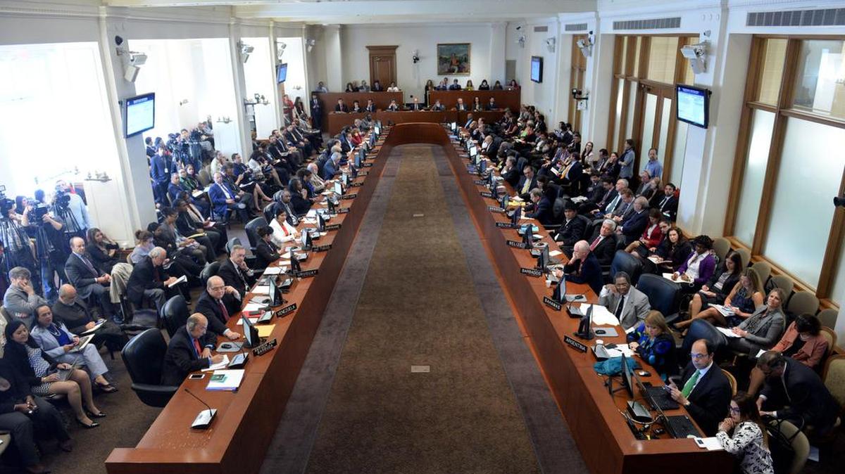Fotografía cedida, de un Consejo extraordinario de la Organización de Estados Americanos (OEA) celebrado el jueves 5 de mayo de 2016, en la sede del organismo en Washington, DC (Estados Unidos).