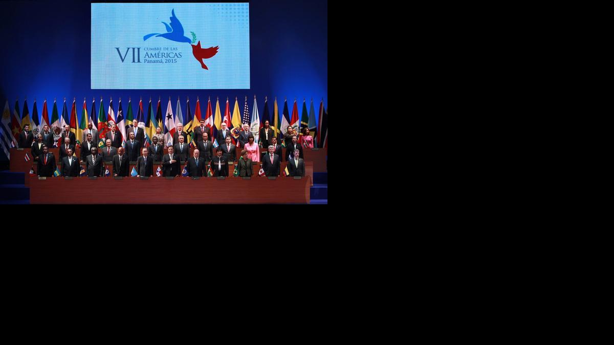 
Vista general de los líderes y mandatarios americanos que asisten a la inauguración a la VII Cumbre de jefes de Estado y de Gobierno de las Américas que se celebrará en la Ciudad de Panamá.
