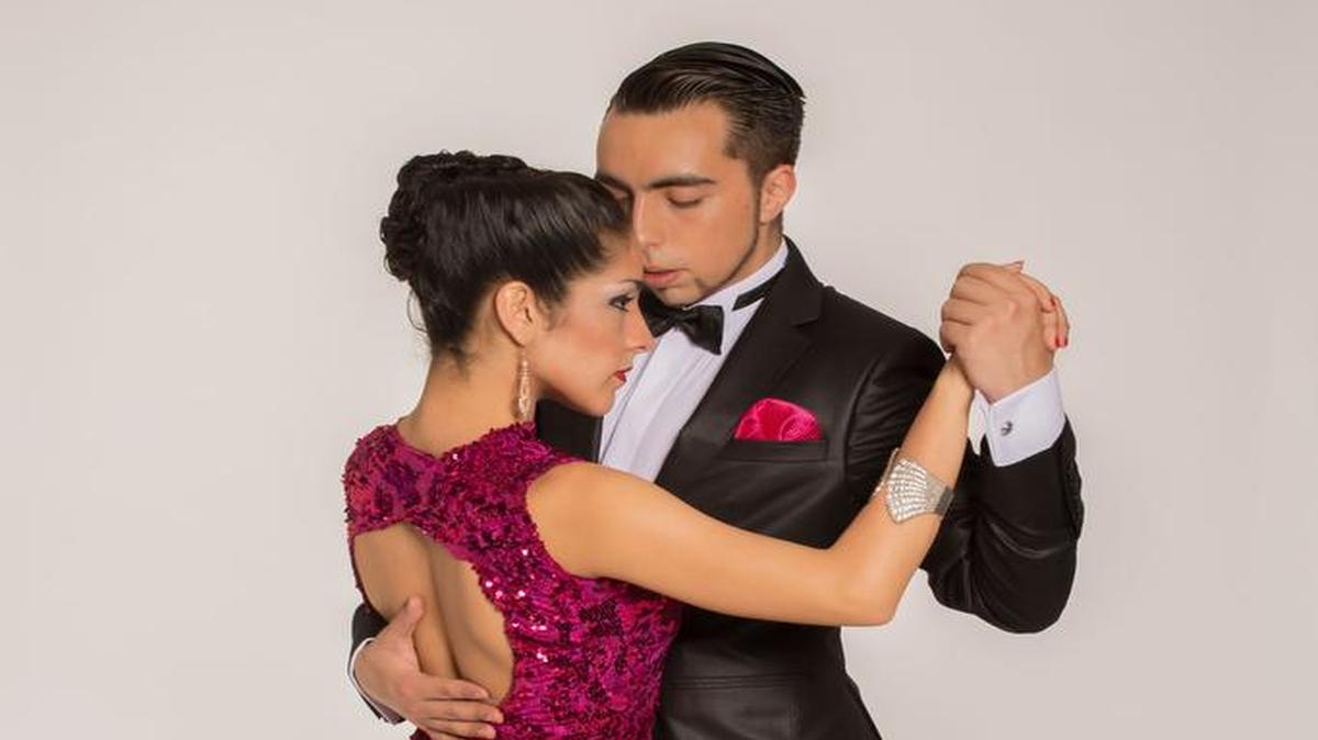 Jonathan Saavedra y Clarisa Aragó, campeones en pista del Mundial de Tango 2015.