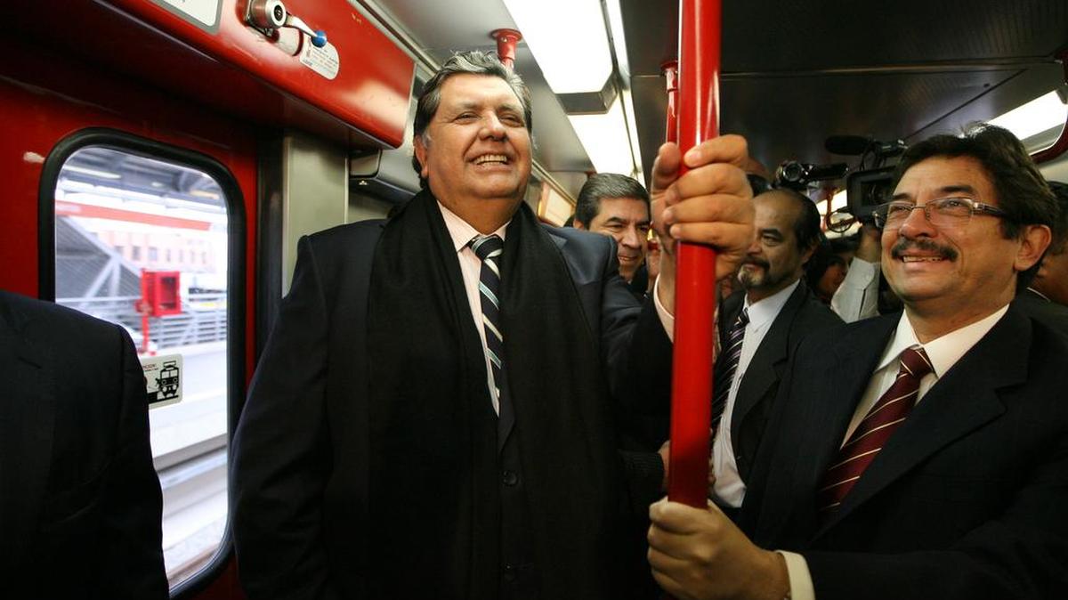 El ex presidente de Perú, Alan García, en una ceremonia de inauguración en Lima, el lunes 11 de julio de 2011.