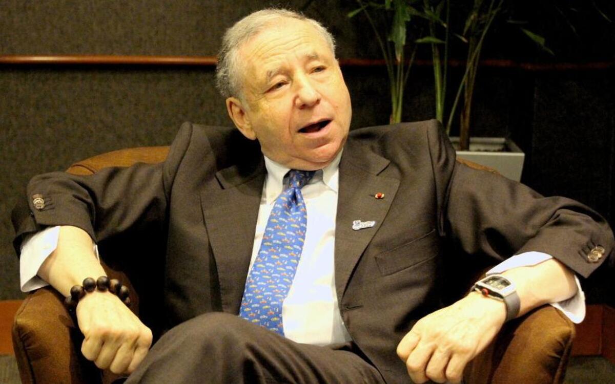El presidente de la Federación Internacional de Automovilismo (FIA), Jean Todt, en Asunción (Paraguay) pide reducir a la mitad el número de heridos y accidentes viales en América Latina para 2020.
