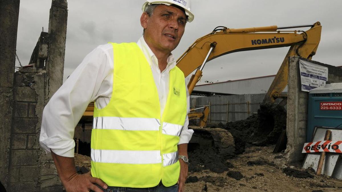 Fabricio Correa, el hermano mayor del presidente de Ecuador, Rafael Correa, en una foto tomada en junio del 2011 en Guayaquil. Los hermanos aparecen juntos en los Papeles de Panamá, en un correo electrónico de una abogada de Mossack Fonseca, en Panamá, a un bufete de abogados en Guayaquil.