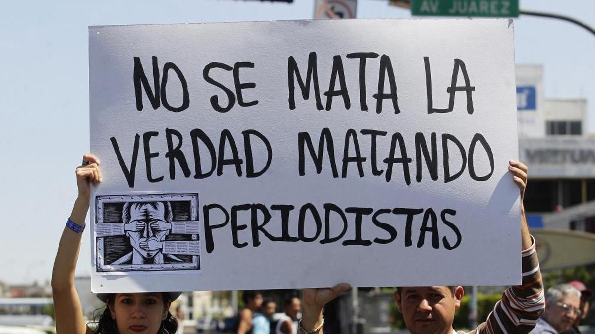 Periodistas en una jornada contra ataques a comunicadores, en Guadalajara, México.