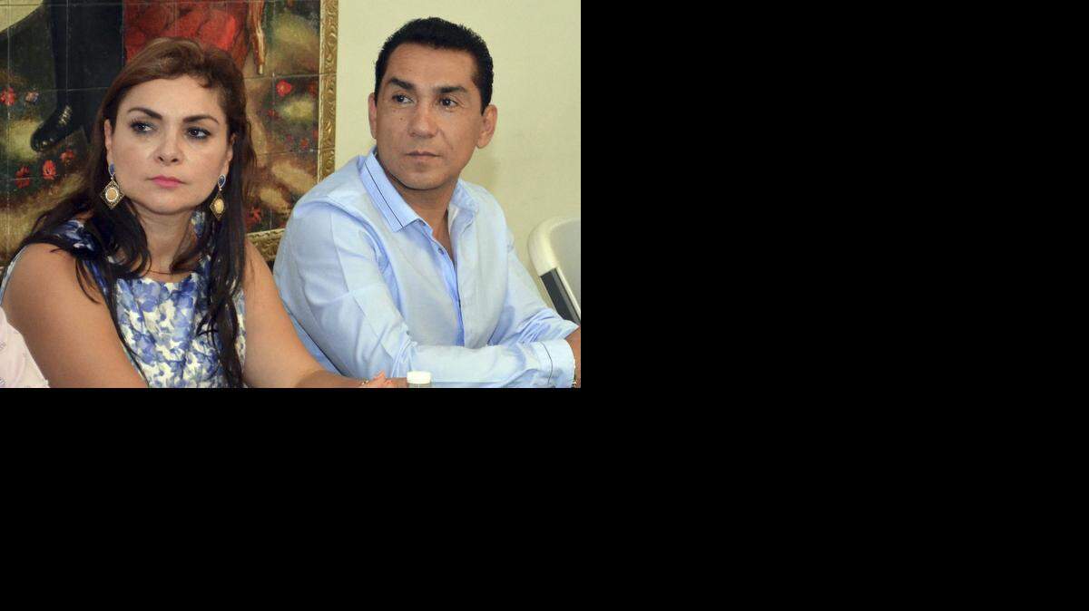 
Un tribunal mexicano sobreseyó el amparo promovido por José Luis Abarca, presunto autor intelectual de la desaparición de 43 estudiantes
