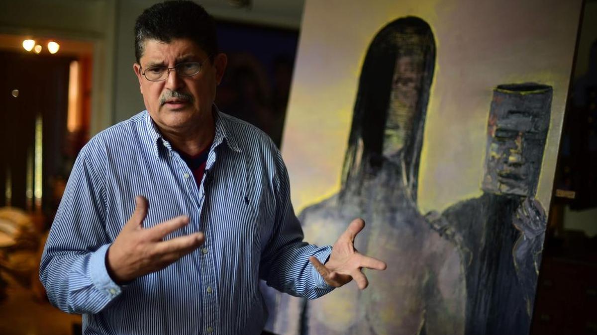 Javier Tejeda fue condenado a 40 años de cárcel por el asesinato en México del agente de la DEA Enrique “Kiki” Camarena en 1985. En la cárcel, encontró su salvación a través del arte. Fue liberado por buena conducta en octubre después de 31 años.