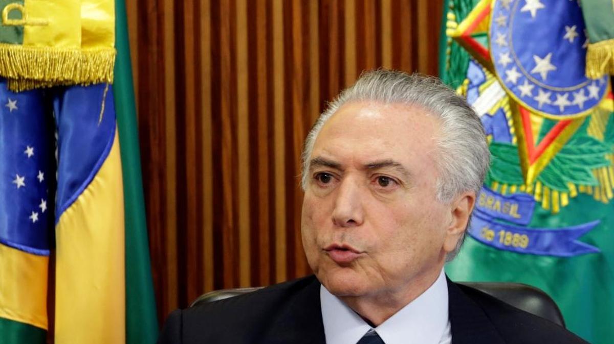 El presidente interino de Brasil, Michel Temer, habla en la primera reunión con su gabinete, el viernes 13 de mayo de 2016, en el Palacio de Planalto Brasilia (Brasil).