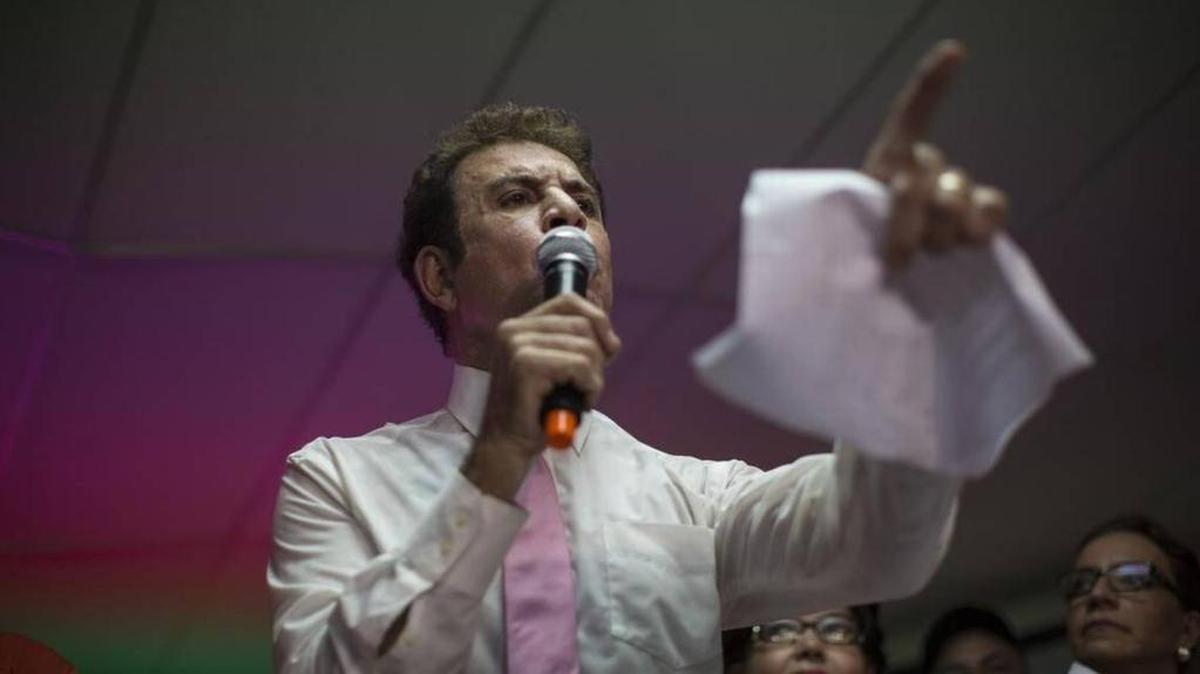 Salvador Nasralla en una conferencia de prensa enTegucigalpa, Honduras, el miércoles 29 de noviembre del 2017.