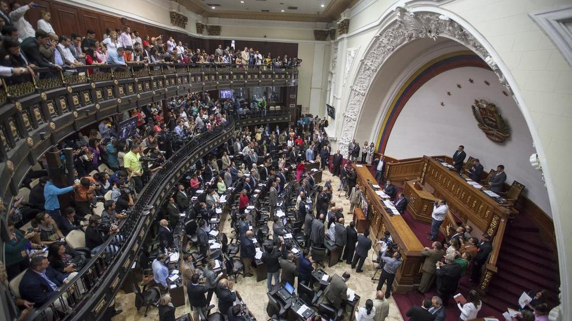 Vista general del hemiciclo de la Asamblea Nacional hoy, miércoles 13 de enero del 2016, en la ciudad de Caracas (Venezuela).