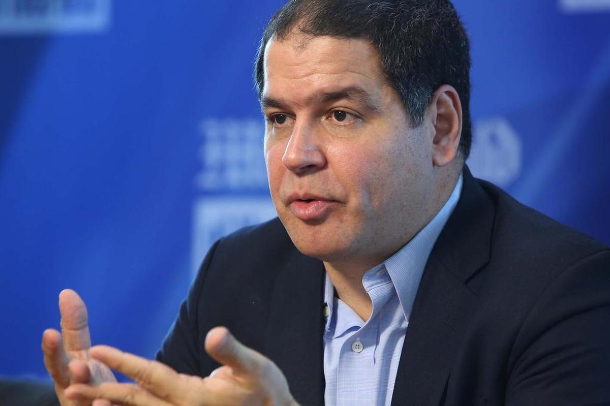 El presidente de la Comisión de Política Exterior de la Asamblea Nacional, el opositor Luis Florido, aseguró que el Gobierno venezolano le impuso una “prohibición de salida del país”, después de que no pudiera tomar un vuelo con destino a Perú. En la foto, Florido en una entrevista con el Nuevo Herald el marzo 18 de 2016.