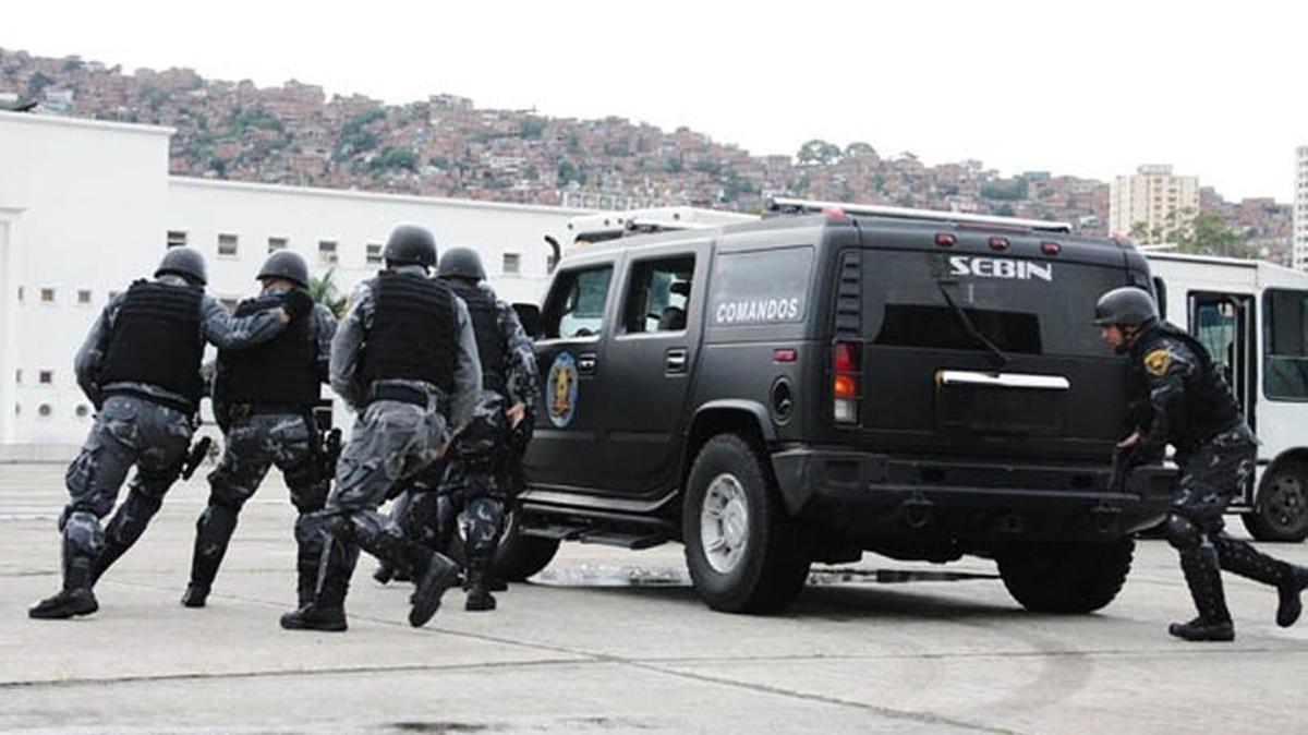 El Sebin (en foto de archivo) mantiene bajo su custodia a exfiscal de la Sala de Flagrancia del segundo circuito del estado Sucre, Rudy Pérez, y el abogado Jairo Acosta.