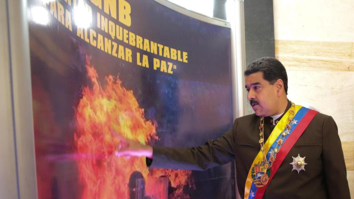 El mandatario de Venezuela, Nicolás Maduro, durante la conmemoración de los 80 años de la creación de la Guardia Nacional Bolivariana (GNB), el viernes 4 de agosto de 2017, en Caracas, Venezuela.
