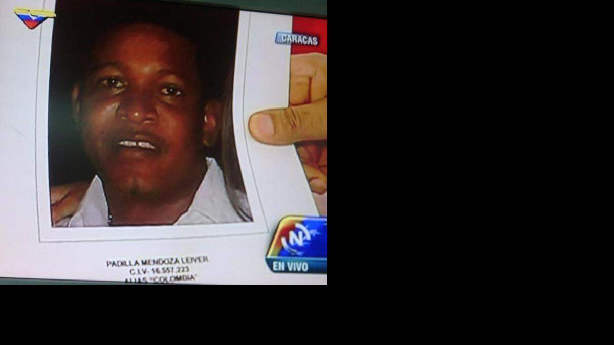 
Leiver Padilla, apodado ‘el Colombia’, preso en Colombia y a quien las autoridades venezolanas involucran en el asesinato del diputado Robert Serra.
