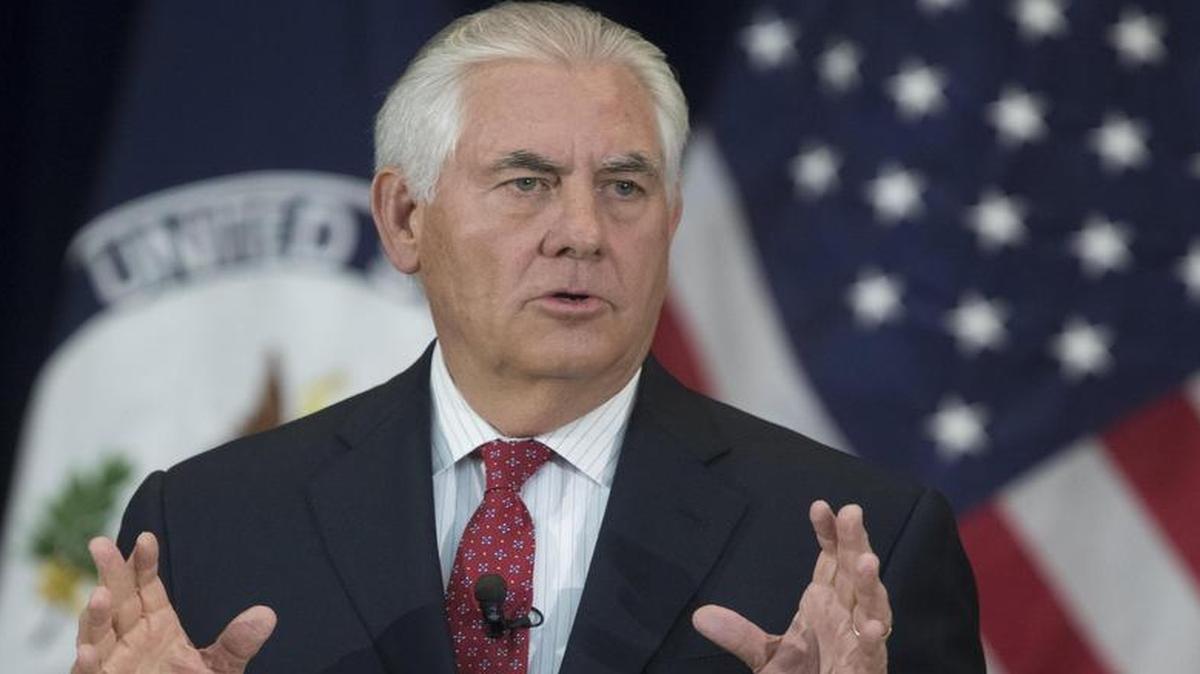 El secretario de Estado estadounidense, Rex Tillerson, se dirige en un discurso a los empleados de su departamento, en Washington, Estados Unidos, el 3 de mayo de 2017.