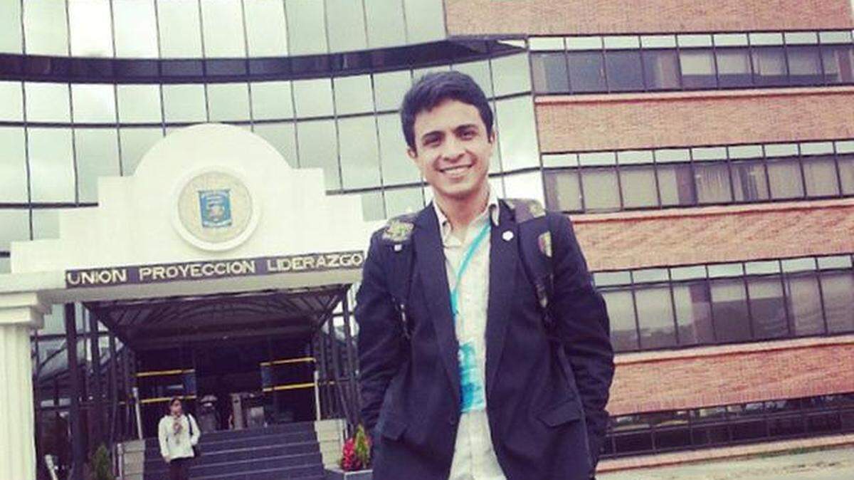 
El líder estudiantial venezolano Lorent Gómez Saleh es acusado por las autoridades venezolanos de pretender ‘organizar células terroristas desde Colombia para realizar homicidios selectivos’.
