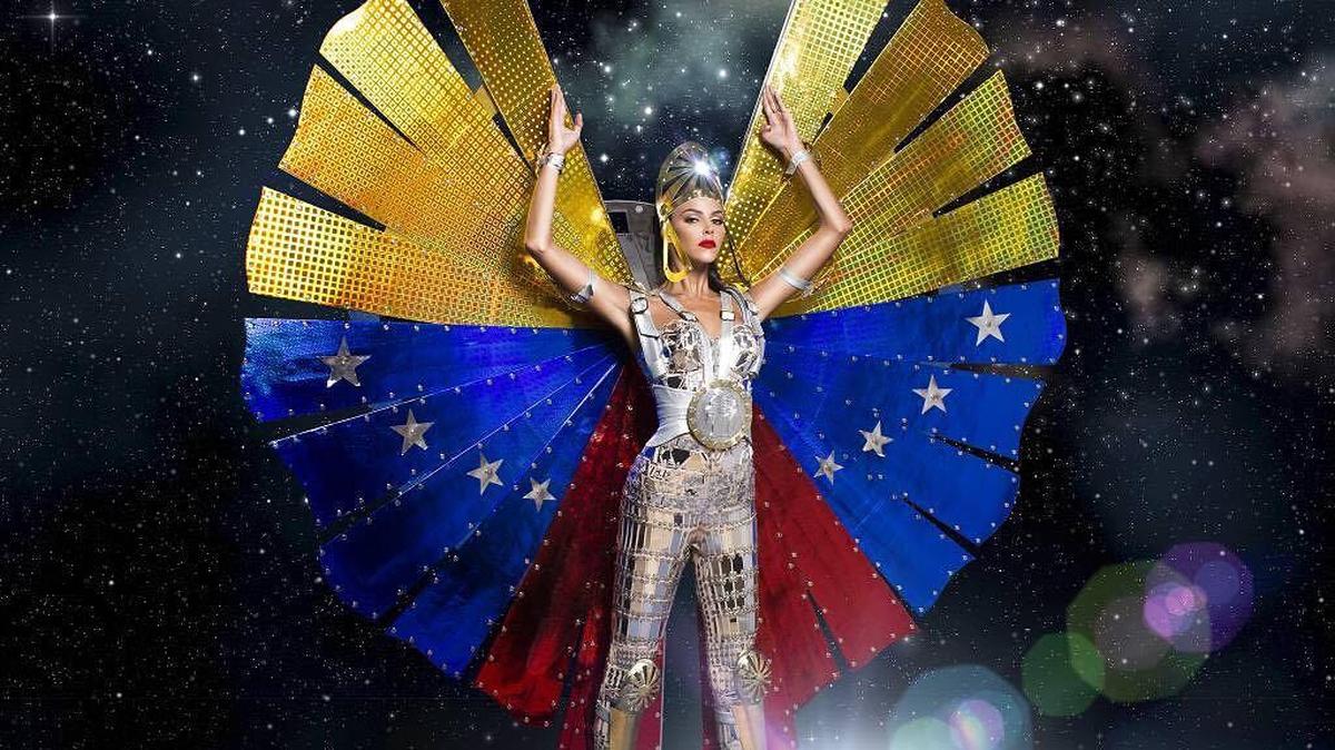 Keysi Sayago, Miss Venezuela 2016, luciendo el traje típico que vestirá en la ceremonia del Miss Universo.