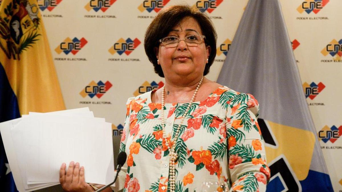 Tibisay Lucena, presidenta del Consejo Nacional Electoral de Venezuela, durante una rueda de prensa el 22 de junio del 2015 en Caracas.