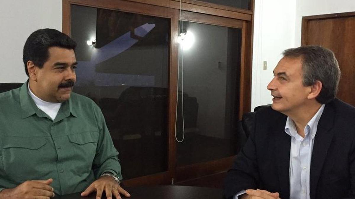 El presidente venezolano Nicolás Maduro y el ex jefe de Gobierno español, Luis José Luis Rodríguez Zapatero en una reunión el sábado.