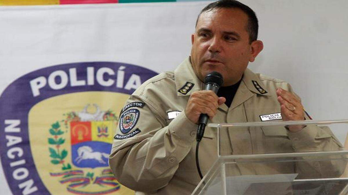 
Manuel Eduardo Pérez Urdaneta
