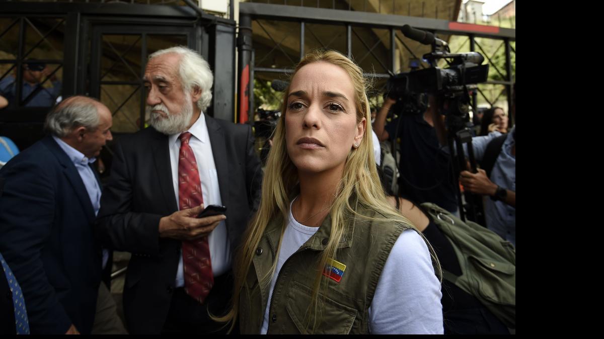
Lilian Tintori junto al senador español, Josep Maldonado el 23 de julio en Caracas.
