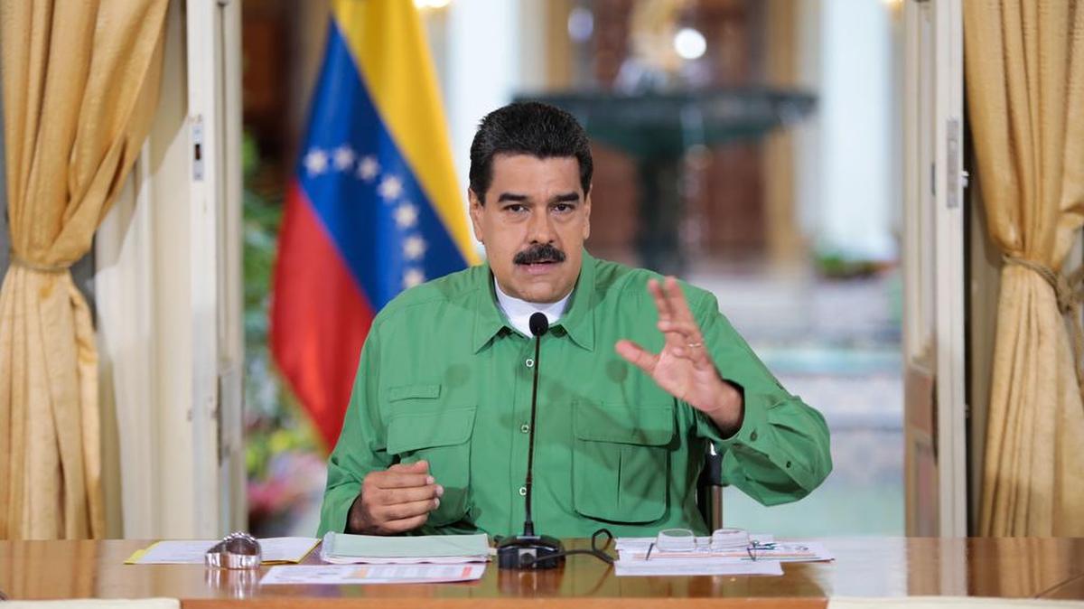 Fotografía cedida por prensa de Miraflores del presidente venezolano, Nicolas Maduro, en un acto de Gobierno el jueves 3 de agosto de 2017, en Caracas (Venezuela).