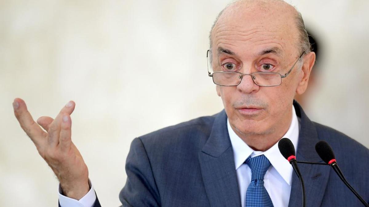 El canciller brasileño, José Serra.