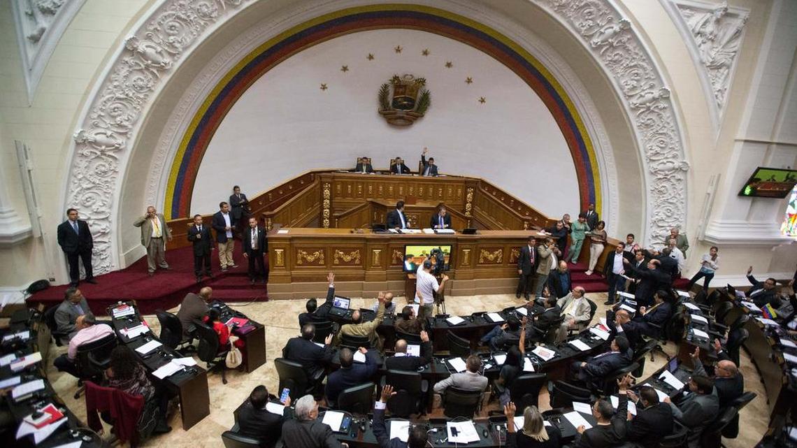 Los diputados de la Asamblea Nacional reunidos en sesión, en Caracas. Foto de archivo.