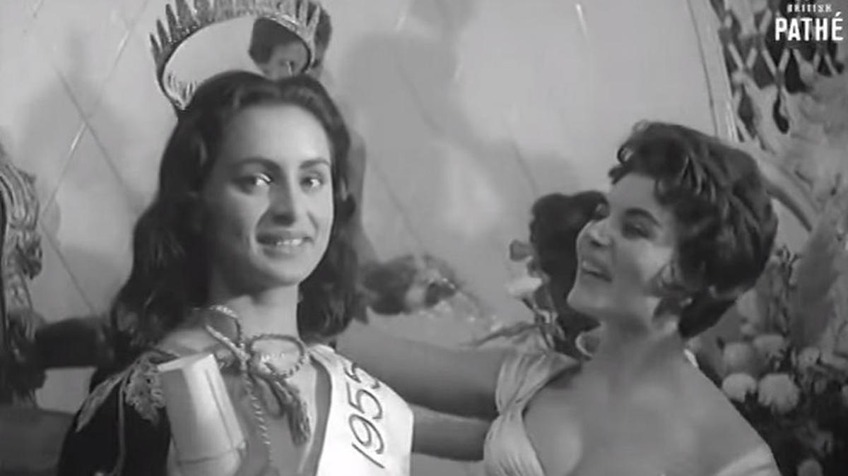 La venezolana Susana Duijm es coronada Miss Mundo el 20 de octubre de 1955, en Londres.