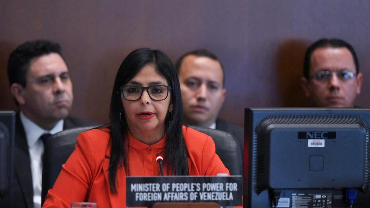 La canciller Delcy Rodríguez durante una reunión de la Organización de Estados Americanos (OEA).