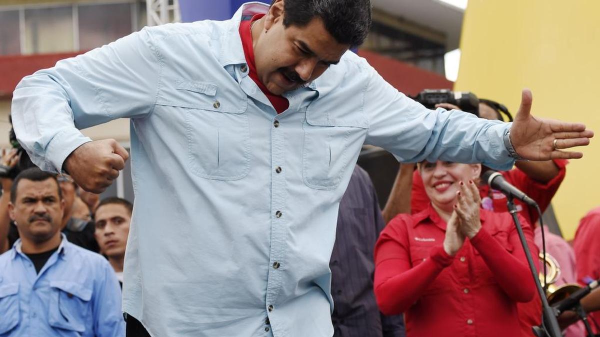 El presidente de Venezuela, Nicolás Maduro, gesticula durante una concentración en Caracas, en agosto del 2015. 