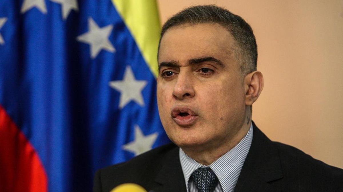 El defensor del pueblo venezolano, Tarek William Saab, participa en una rueda de prensa el miércoles 28 de junio de 2017, en Caracas (Venezuela). Imagen de archivo.