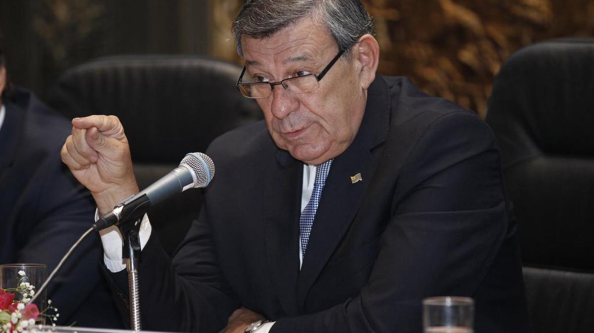 MON01El canciller de Uruguay, Rodolfo Nin Novoa, participa este viernes 5 de febrero de 2016, en el III Seminario-Taller "Hacia un mejor aprovechamiento de las hidrovías del Mercosur", en Montevideo (Uruguay).