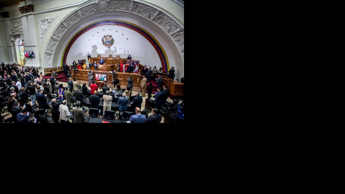 
Vista general del acto de juramentación de la directiva de la Asamblea Nacional de Venezuela (AN) el lunes 5 de enero del 2015, en el hemiciclo de la Asamblea, en la ciudad de Caracas (Venezuela). 
