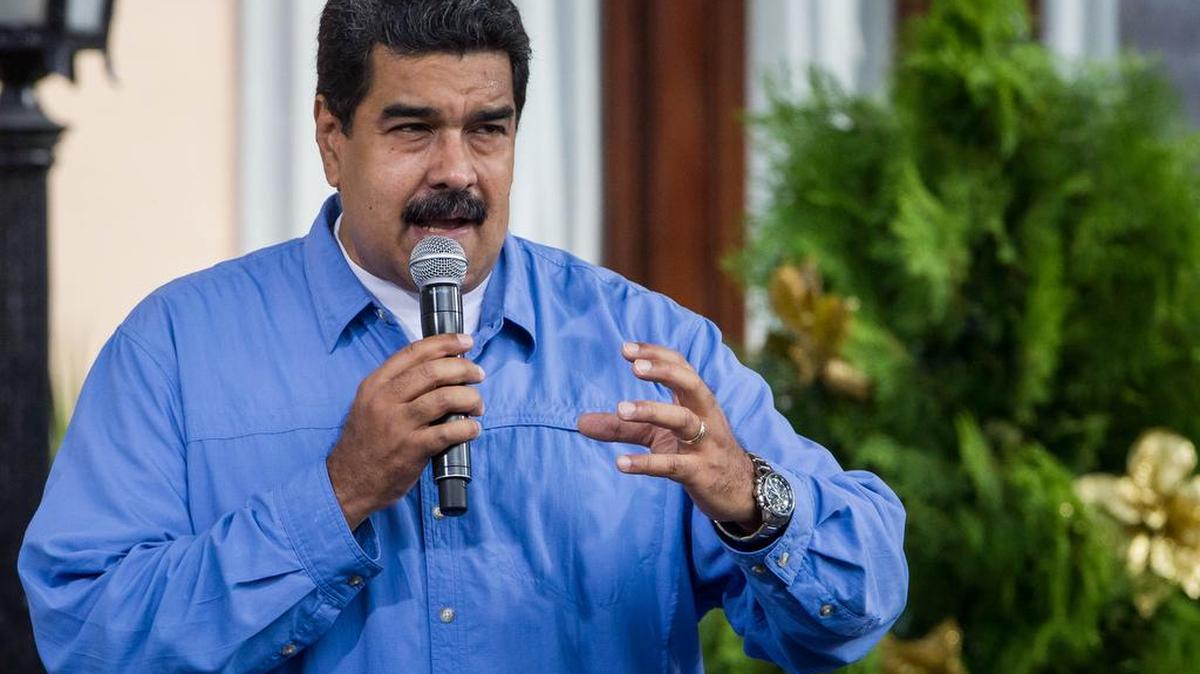 El presidente de Venezuela, Nicolás Maduro, participa en un acto de Gobierno el lunes 21 de noviembre de 2016, en Caracas (Venezuela).