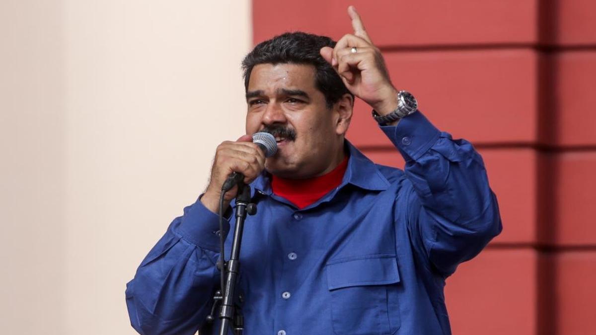 El presidente venezolano, Nicolás Maduro, participa en una manifestación el jueves 9 de junio de 2016 en el Palacio de Miraflores, en Caracas (Venezuela). 